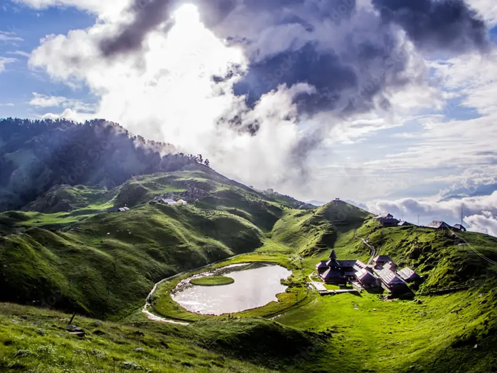 Prashar lake